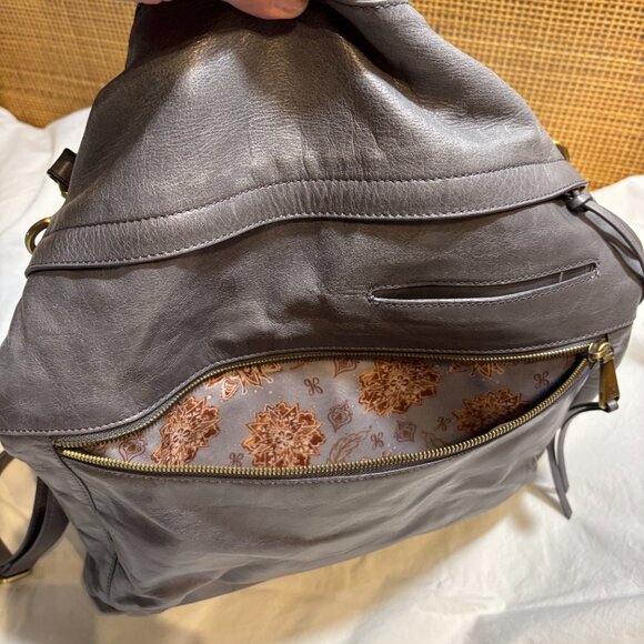 Hobo Liberty Convertible Bucket Bag in Graphite - Picture 6 of 7